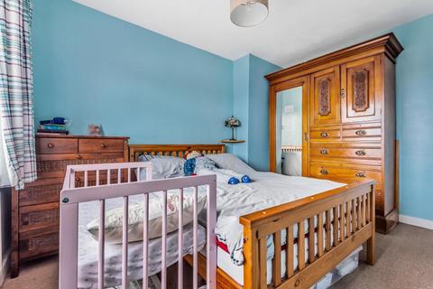 5 Coniston Drive, Tilehurst, Reading, RG30 6XS