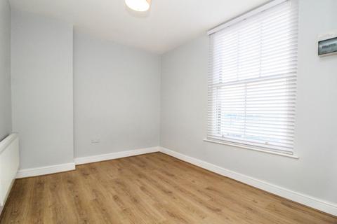 Flat 6, Guildhalls, 43 Ashburnham Road, Bedford, MK40 1DX