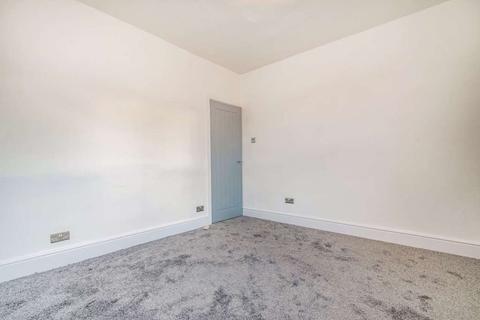 25 Ashfield Road, Harrogate, HG1 5ES