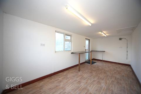 19 Clarendon Road, Luton, LU2 7PQ