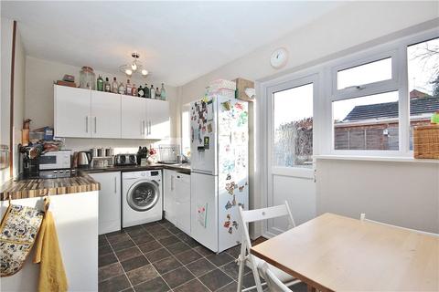 6 Templecroft, Ashford, TW15 1TJ