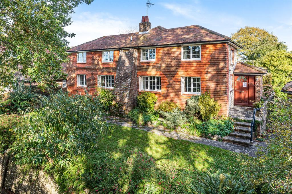 Weston Lane, Weston, Petersfield, GU32 4 bed detached house £1,100,000