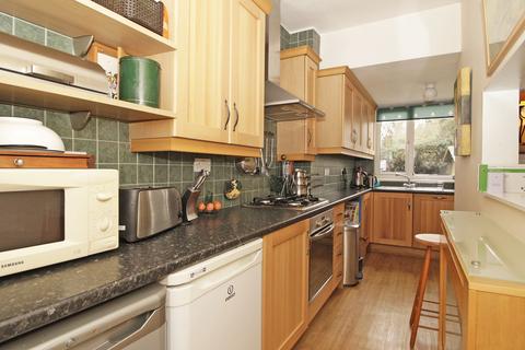207 Moorside Road, Bromley, BR1 5ES