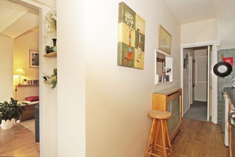 207 Moorside Road, Bromley, BR1 5ES