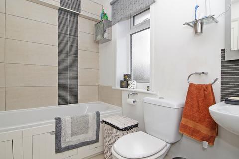 207 Moorside Road, Bromley, BR1 5ES