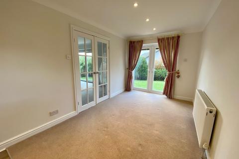 91 Aire Road, Wetherby, LS22 7FJ