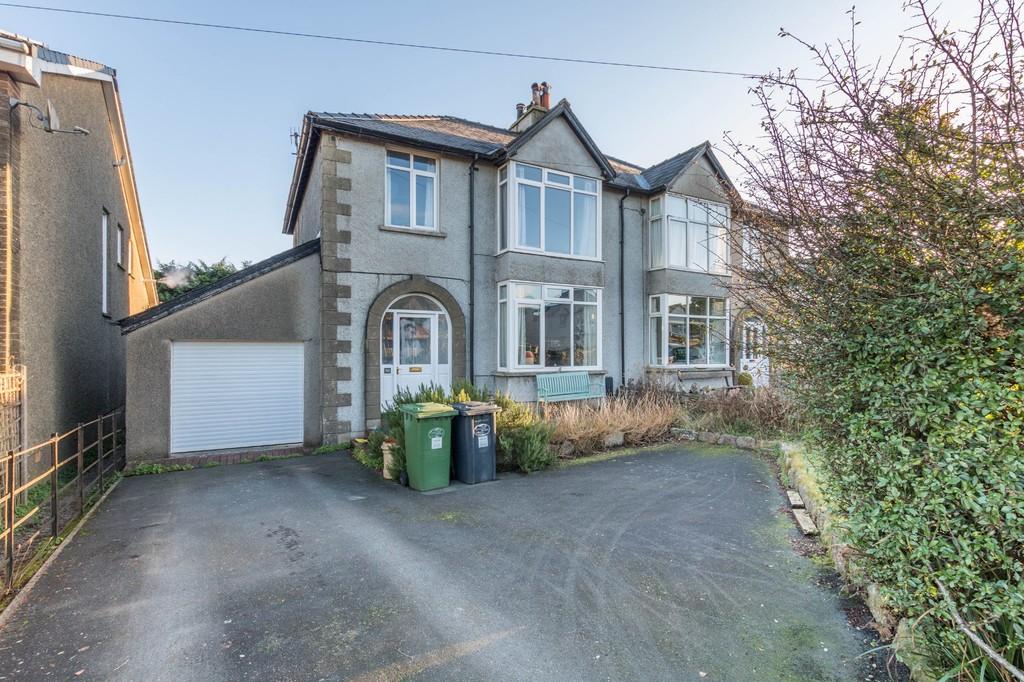 90 Oxenholme Road, Kendal 3 bed semidetached house £375,000