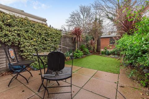 18 Saddlebrook Park, Sunbury-on-thames, TW16 7NG