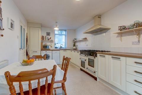 13 Ashorne Close, Redditch, B98 0EY