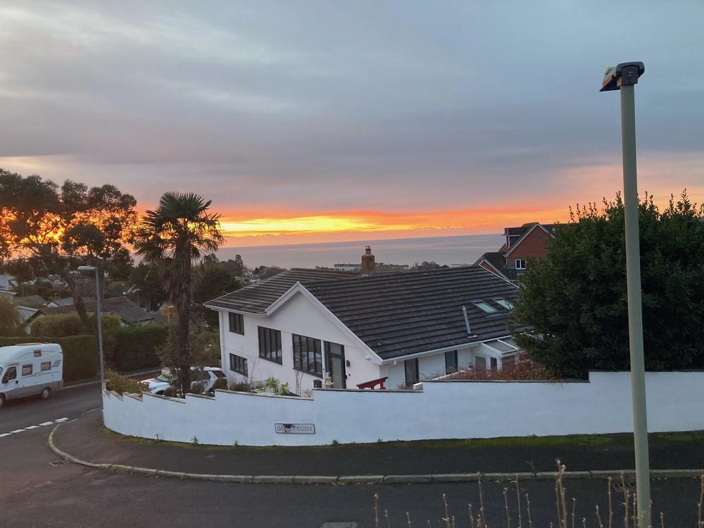 Maudlin Drive, Teignmouth 4 bed detached house £550,000