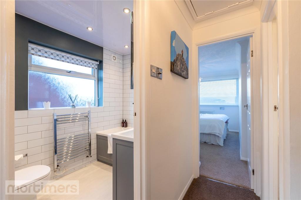 Landing/Bathroom