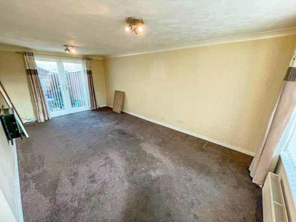 Bilsland Road, Rimbleton, Glenrothes 3 bed end of terrace house £93,000