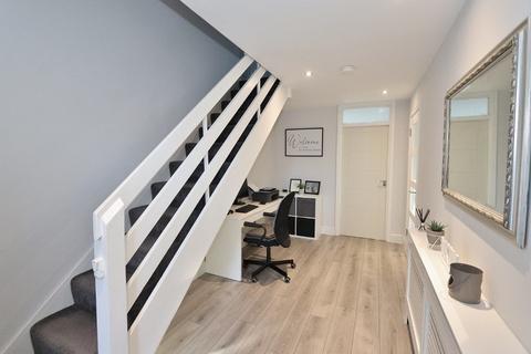123 Turpin Avenue, Romford, RM5 2LU