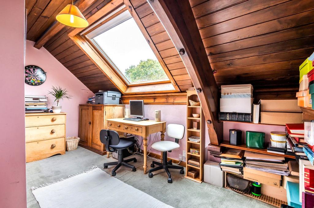 Bedroom/Study