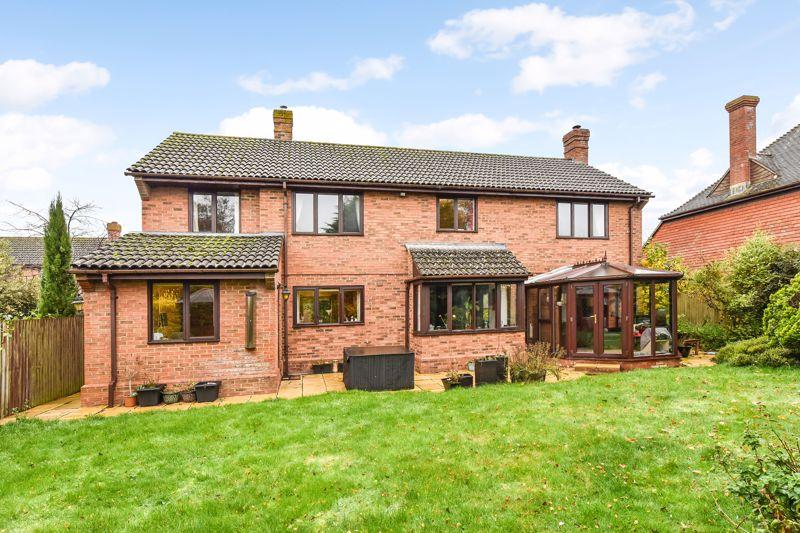 Chilbolton, Nr Stockbridge... 4 bed detached house £750,000
