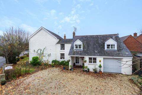 10 bedroom detached house for sale - Thornhill Road, South Marston, Wiltshire, SN3