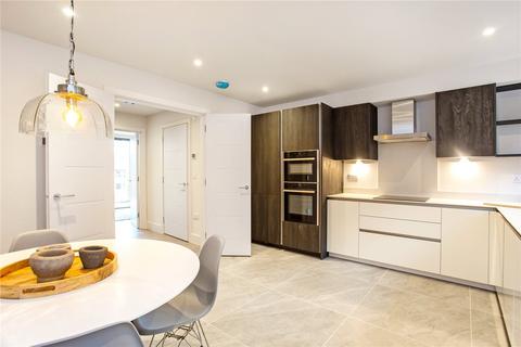 4 bedroom terraced house for sale, Church Street, Stroud, Gloucestershire, GL5