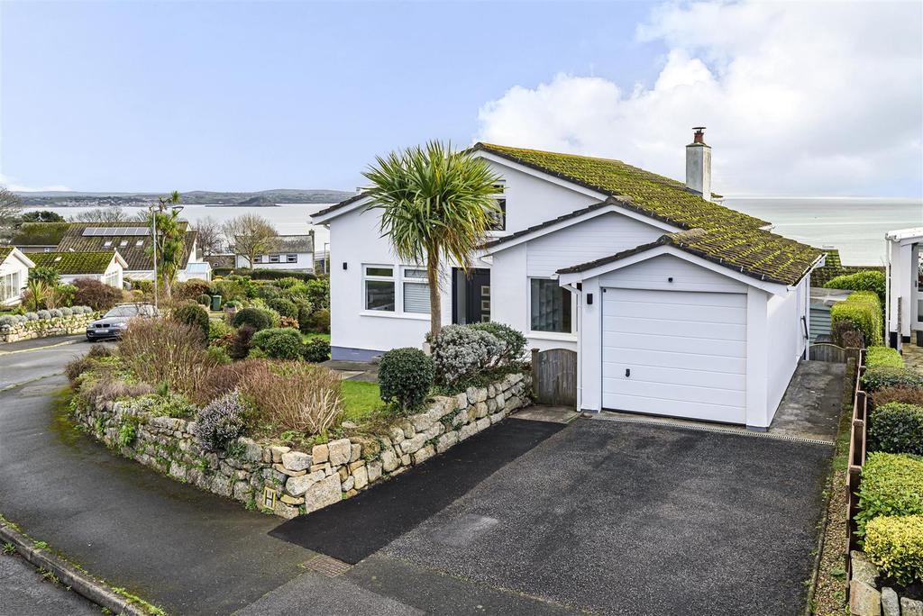 Mount Lidden, Penzance 4 bed detached house £625,000