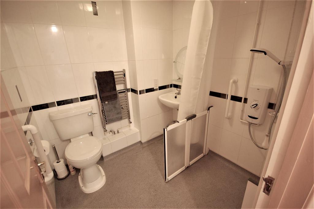 Refitted Wet Room