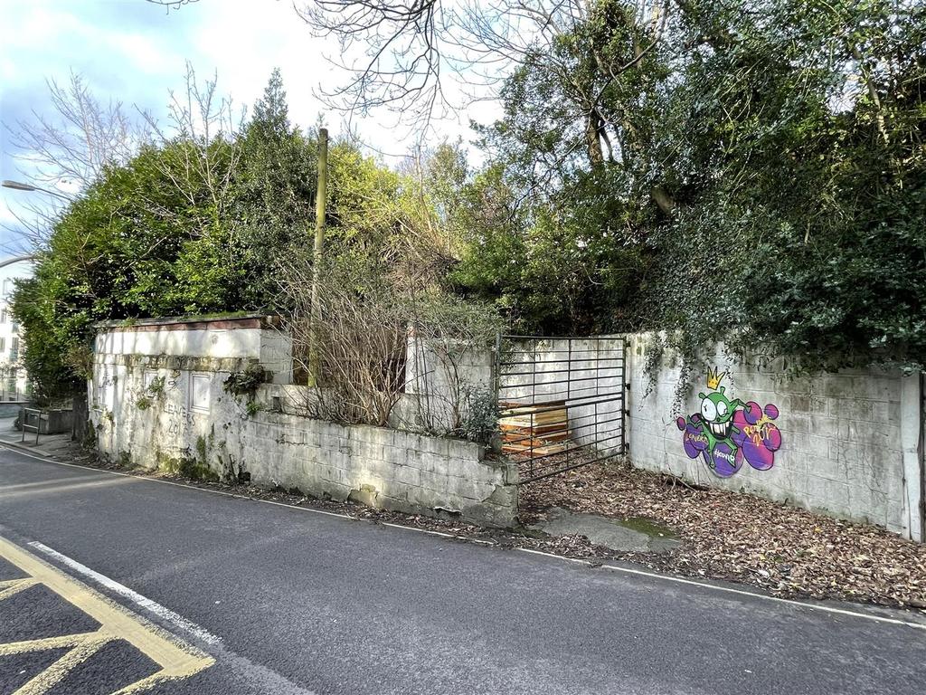 St. Clements Hill, Truro 1 bed property with land for sale £65,000