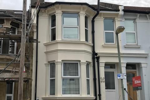 4 bedroom terraced house to rent - Bentham Road, Brighton