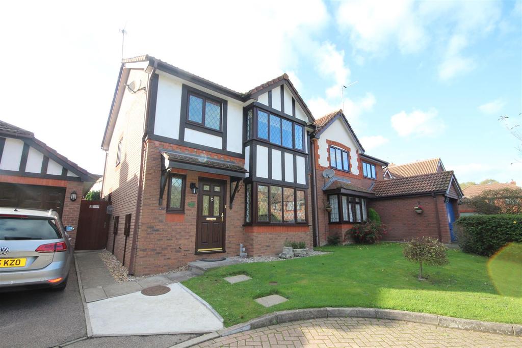 Eagle Close, Uckfield 3 bed detached house £425,000