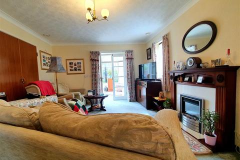 2 bedroom terraced bungalow for sale - Meadowbrook Court, Twmpath Lane, Gobowen, Oswestry