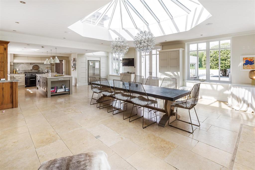 House. partnership Forest Green