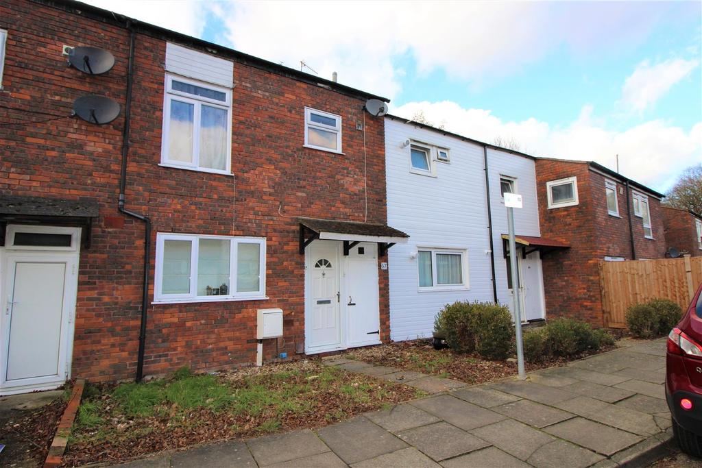 Braybourne Close, Uxbridge 4 bed terraced house £2,000 pcm (£462 pw)