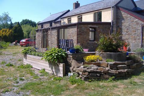 5 bedroom property with land for sale - Secluded Location, Near Aberaeron