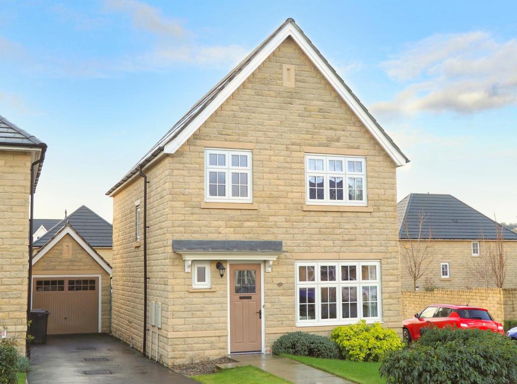 Bletchley Way, Horsforth 3 bed detached house £440,000