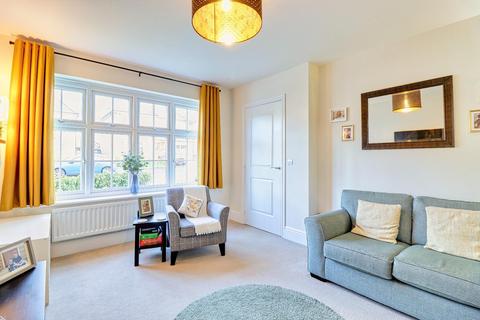29 Bletchley Way, Horsforth, Leeds, LS18 4FZ