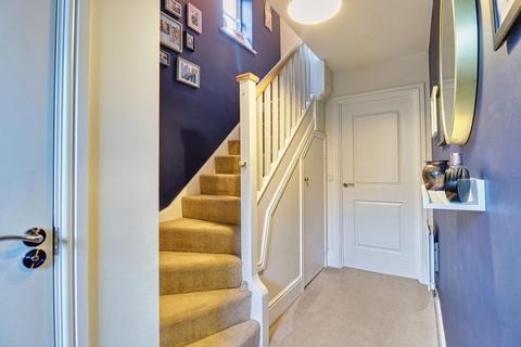 29 Bletchley Way, Horsforth, Leeds, LS18 4FZ