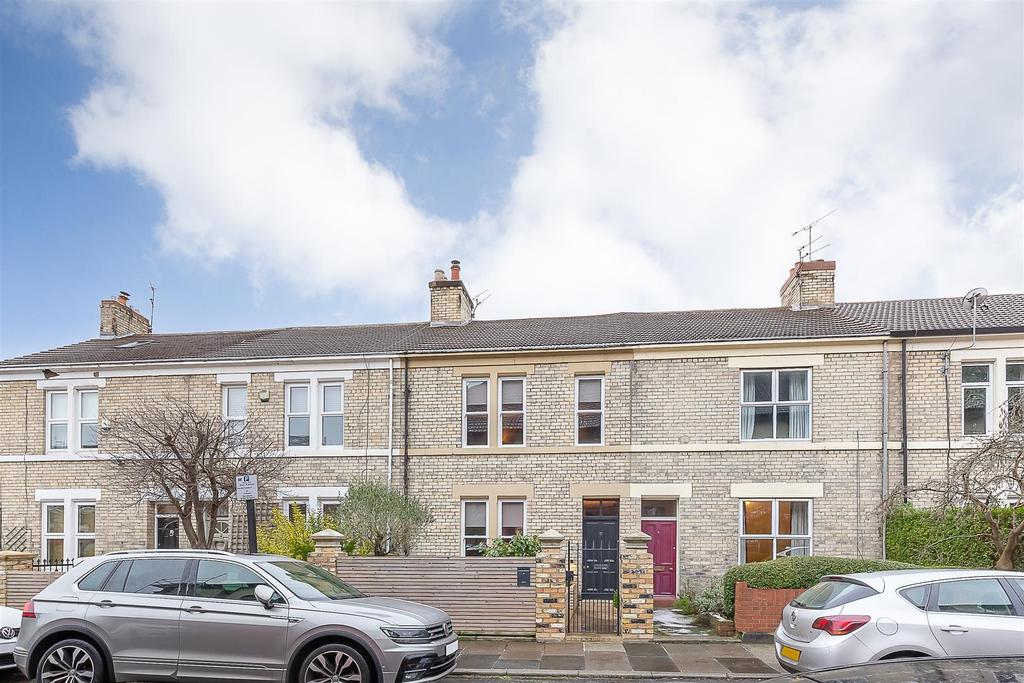 Elsdon Road, Gosforth, Newcastle upon... 2 bed terraced house £350,000