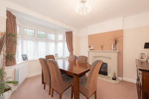 195 Vale Road, Epsom, KT19 0PJ