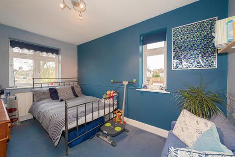 195 Vale Road, Epsom, KT19 0PJ