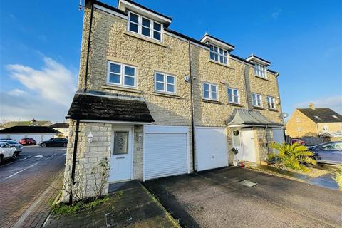 3 bedroom end of terrace house for sale - Mulberry Court, South Milford, Leeds