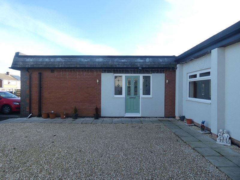 Albion Way, Blyth, Northumberland... 3 bed bungalow £299,000