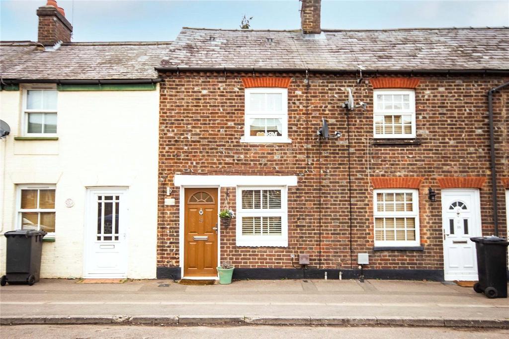 Front Street, Slip End, Luton 2 bed terraced house £280,000