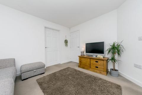 3 bedroom semi-detached house for sale - Malton Mews, Morley, Leeds
