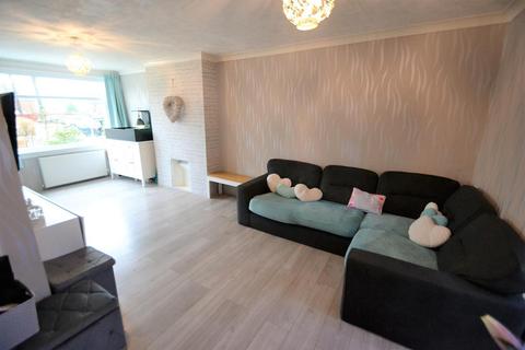 91 Uxbridge Road, Feltham, TW13 5EH