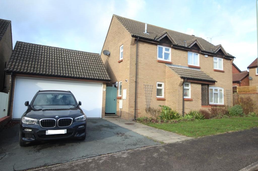 Roman Way, Haverhill CB9 4 bed detached house £445,000