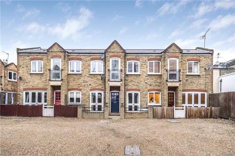 undefined, Wadham Road, London, SW15