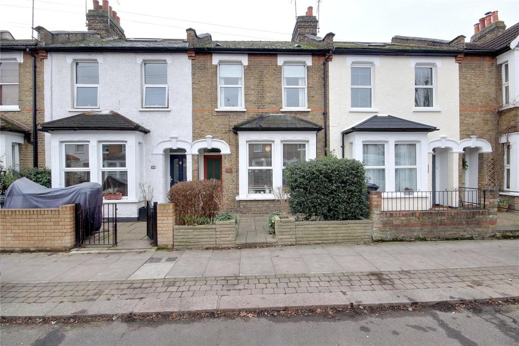 Gordon Road, Enfield, EN2 2 bed terraced house £450,000