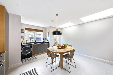 3 bedroom terraced house for sale - Conington Road, Lewisham, SE13