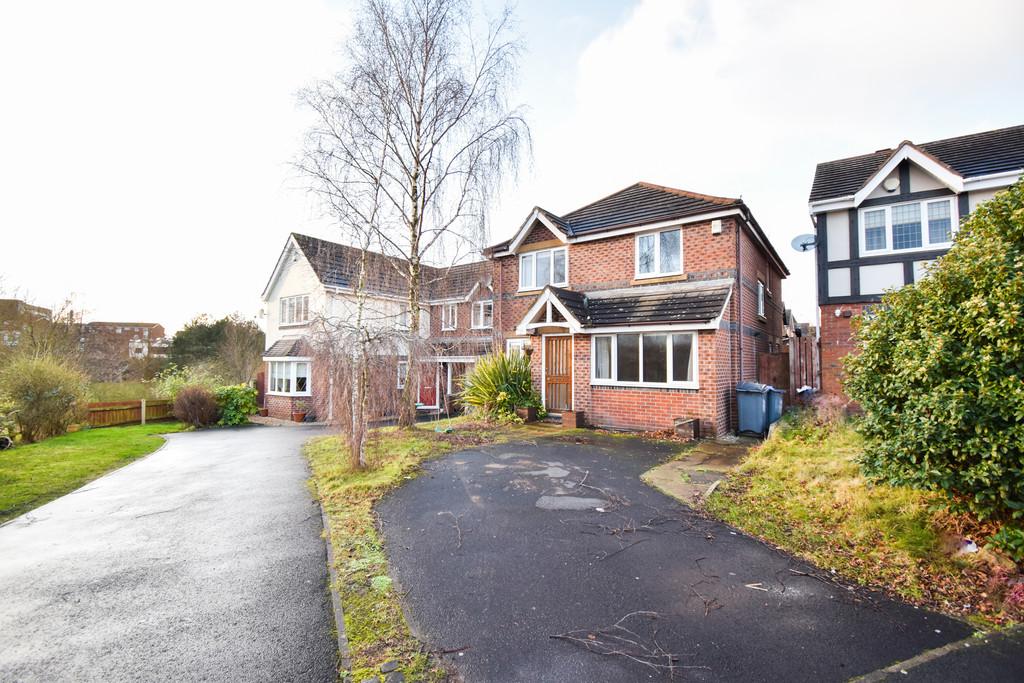 Plovers Way, Blackpool, FY3 4 bed detached house £240,000