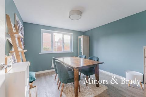 6 Colossus Way, Norwich, NR5 0UX
