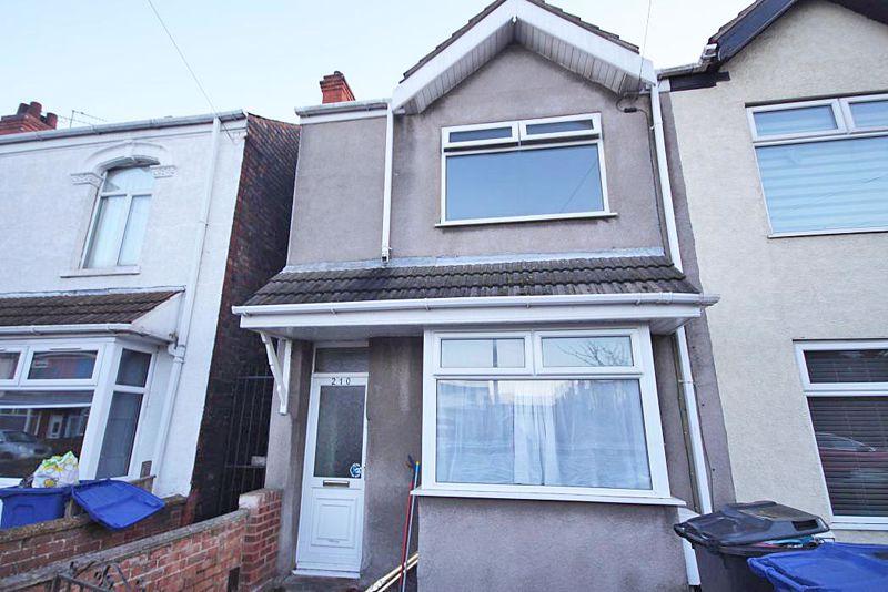 DURBAN ROAD, GRIMSBY 3 bed end of terrace house £84,950