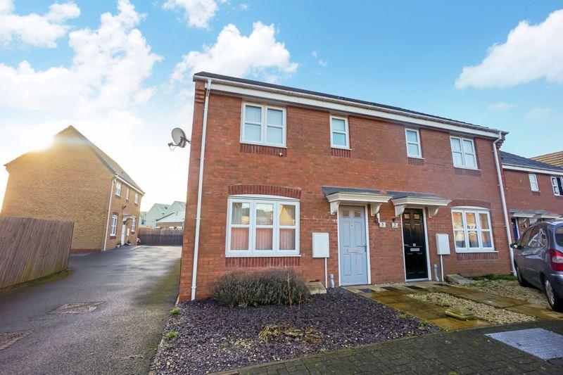 Chafery Drive Wednesbury 3 Bed Semi Detached House £220 000