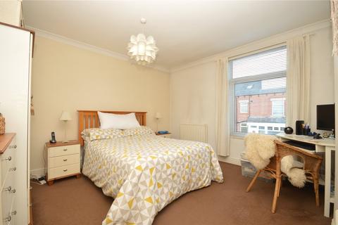 18 Cross Flatts Crescent, Leeds, LS11 7JT